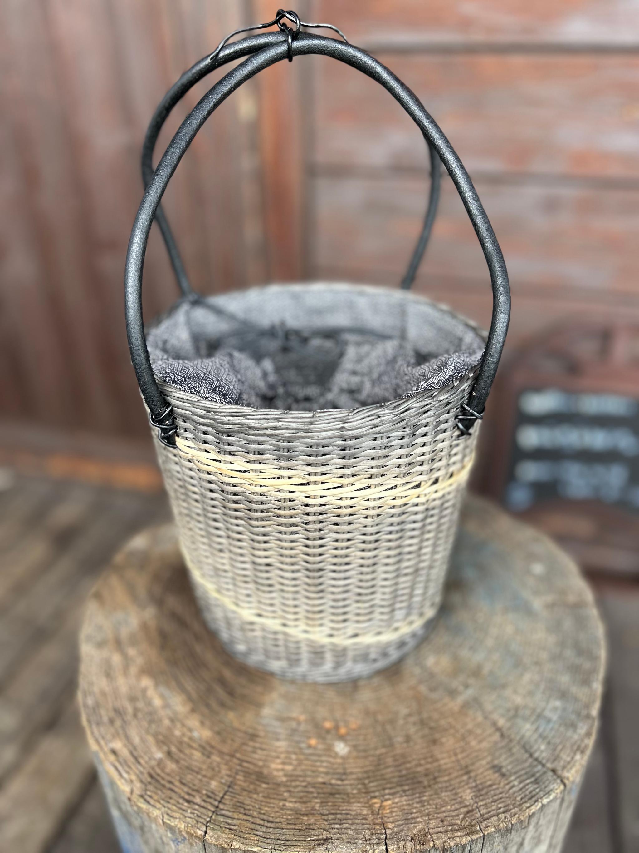 月見草染め籠バッグ